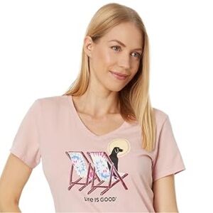 Life is Good Dog Beach Chairs Short Sleeve Crusher™Lite V Neck T Shirt NWT Large